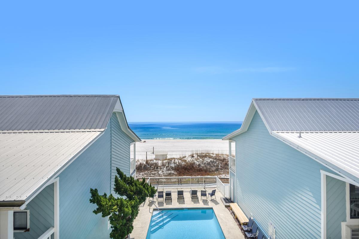 The pool at Sea Oats Motel, looking out to the Gulf
